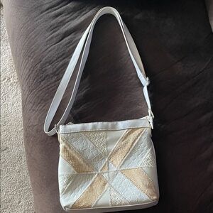 Jaclyn Smith White and Tan Women's Crossbody